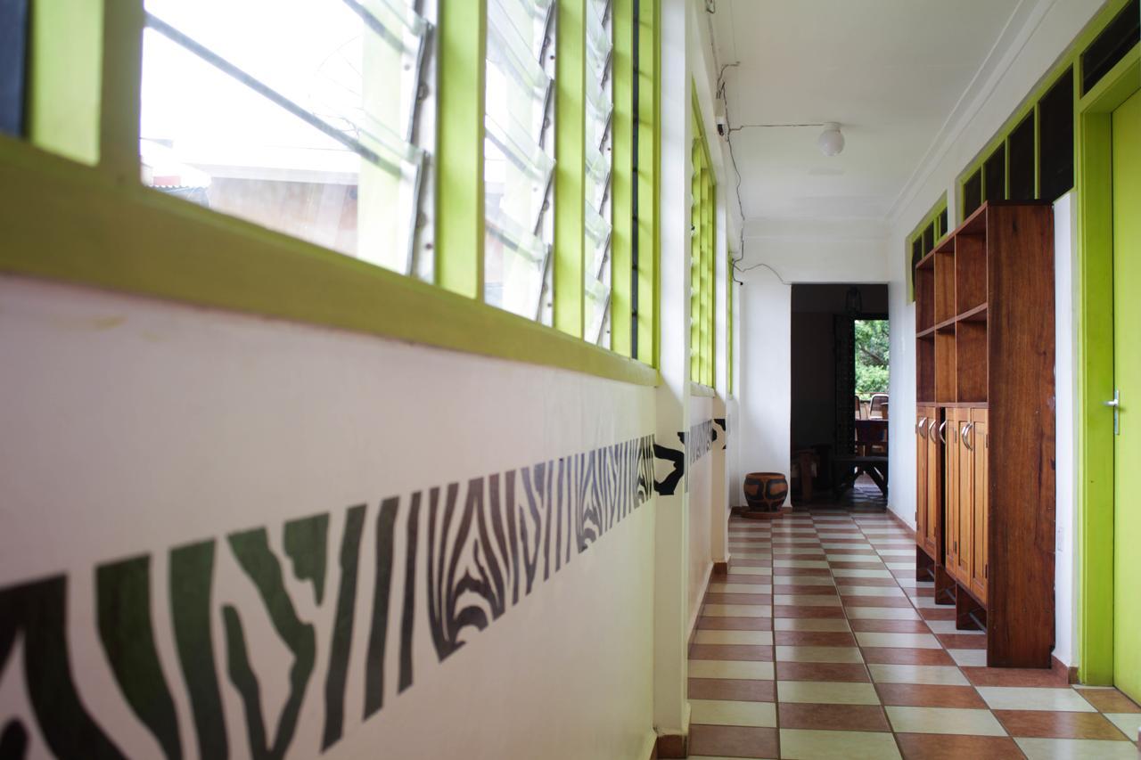 We Travel Hostel Moshi Exterior photo
