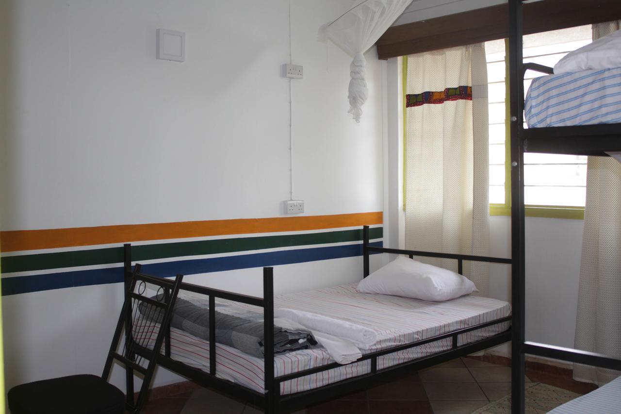 We Travel Hostel Moshi Exterior photo