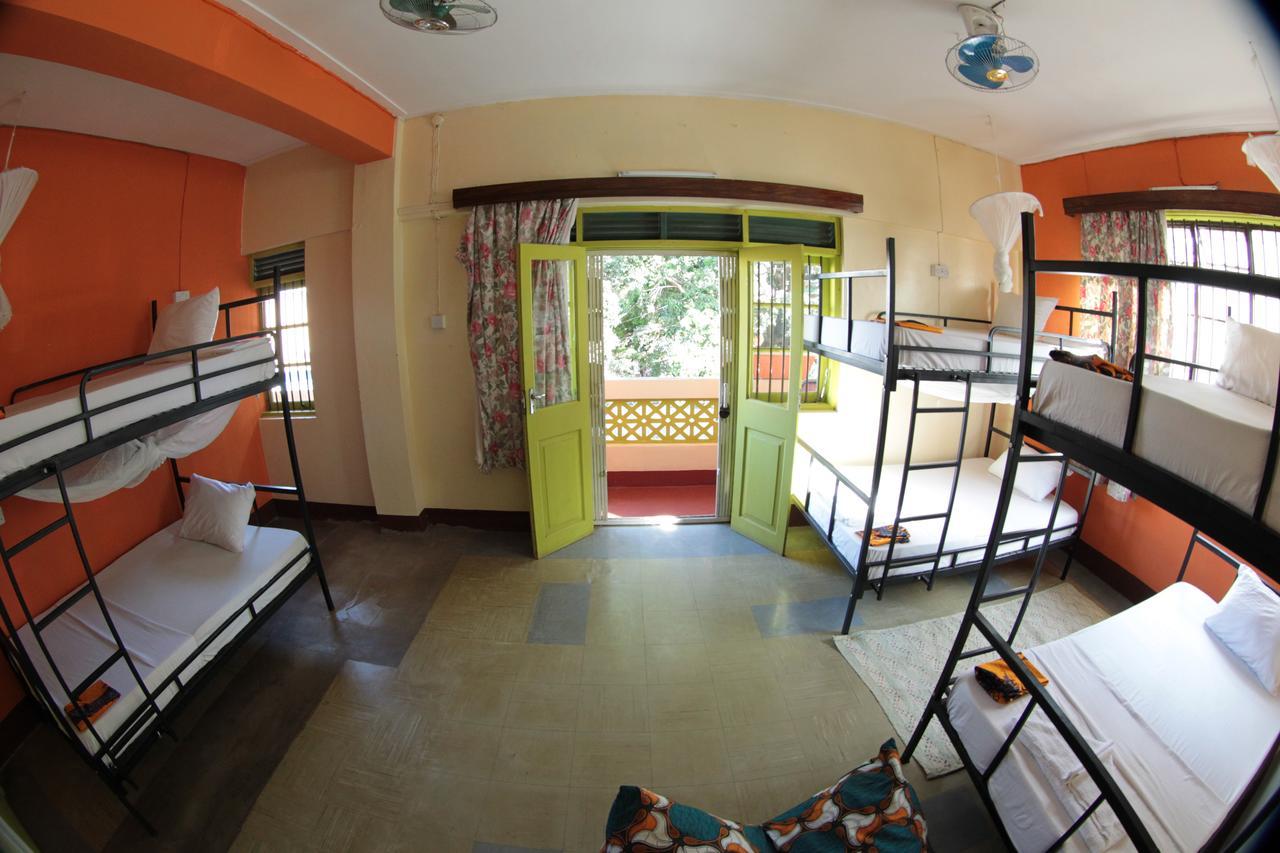 We Travel Hostel Moshi Exterior photo