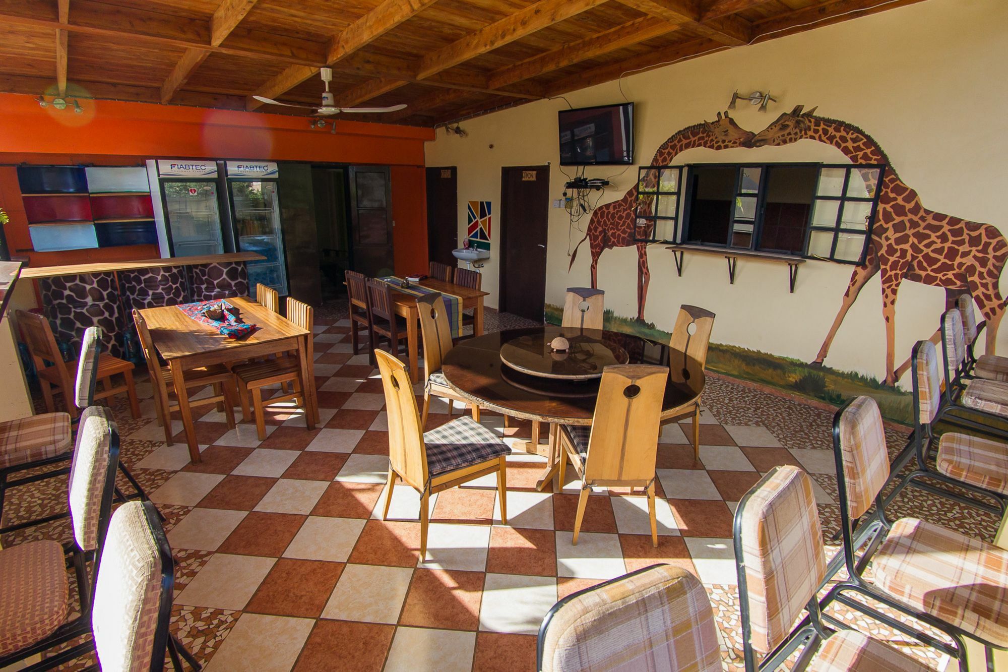 We Travel Hostel Moshi Exterior photo